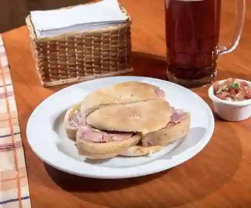 Sándwich Arrollado de Huaso
