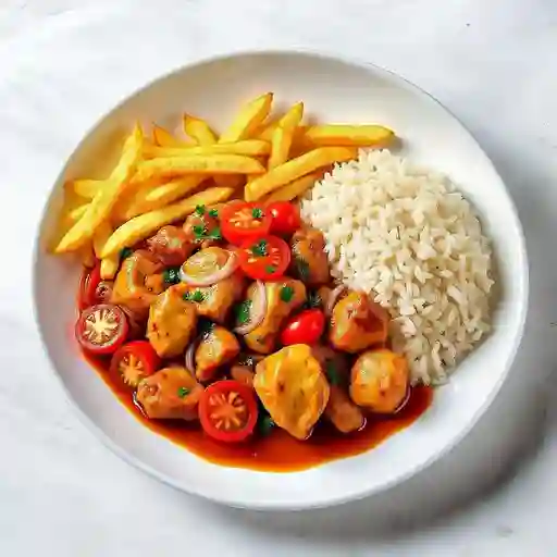Pollo Saltado