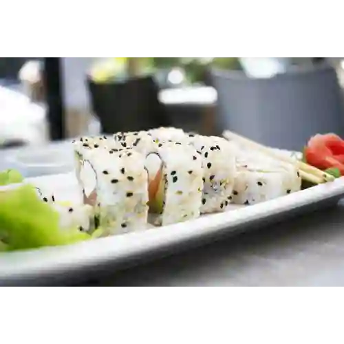 Roll41-palmito, Pepino, Palta y Cebollín