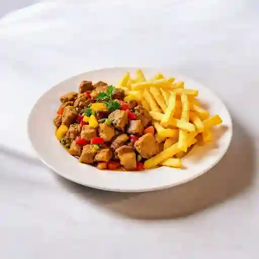 Diente Dragón Carne con Papas Fritas