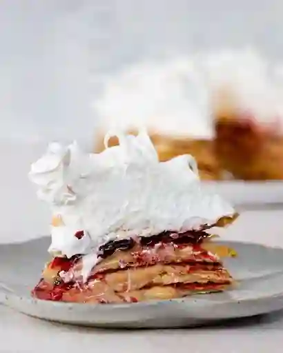 Torta Hojarasca Frambuesa con Merengue 5 Personas