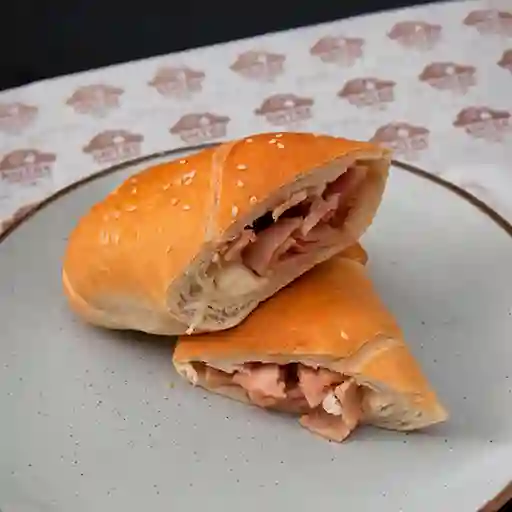 Cachito Jamón Queso Crema