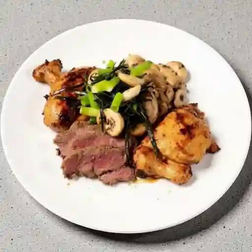 Parrillada de pollo y carne
