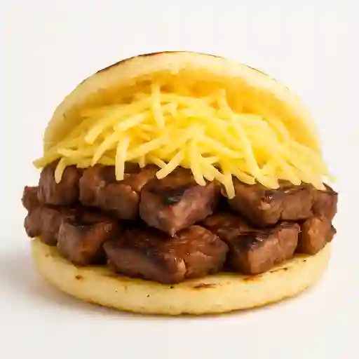 Arepa con Churrasco y Queso