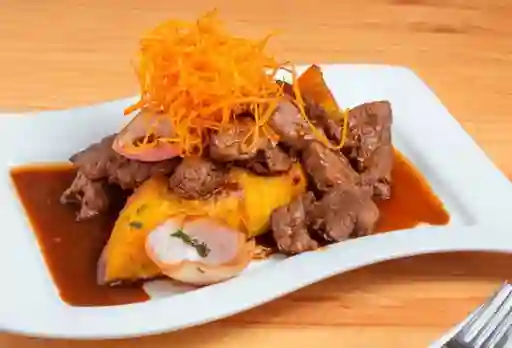 Lomo Saltado con Tacu Tacu