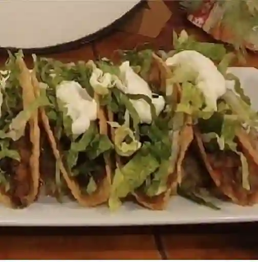 Tacos de Chile con Carne