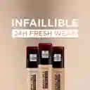 Base Base Infallible 24h Fresh Wear 230 Radiant Honey