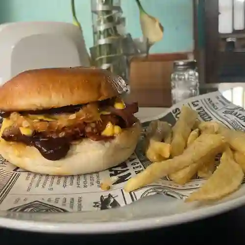 Rica Aventura Burger