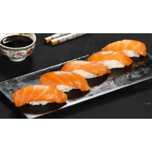 Nigiri de Salmón