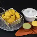 12 Sopaipillas Coctail y 2 Salsas