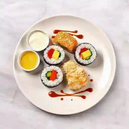 5 Rolls Surtidos 60 Cortes Y 4 Salsas