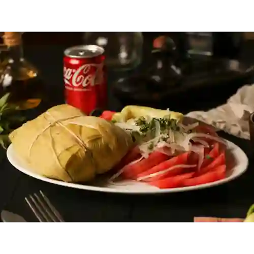 Promo Humita 1/2 kg + Ensalada + Bebida