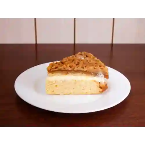 Kuchen de Nuez Trozo