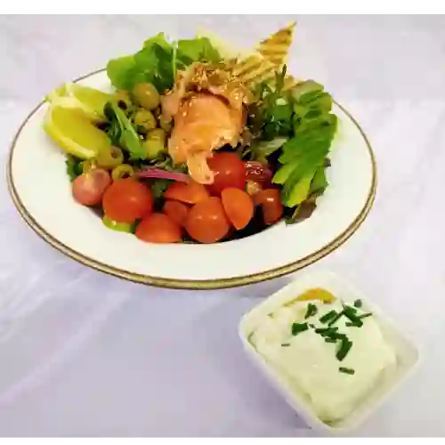 Ensalada Salmón Ahumado