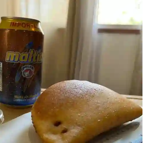Empanada Jamón y Queso