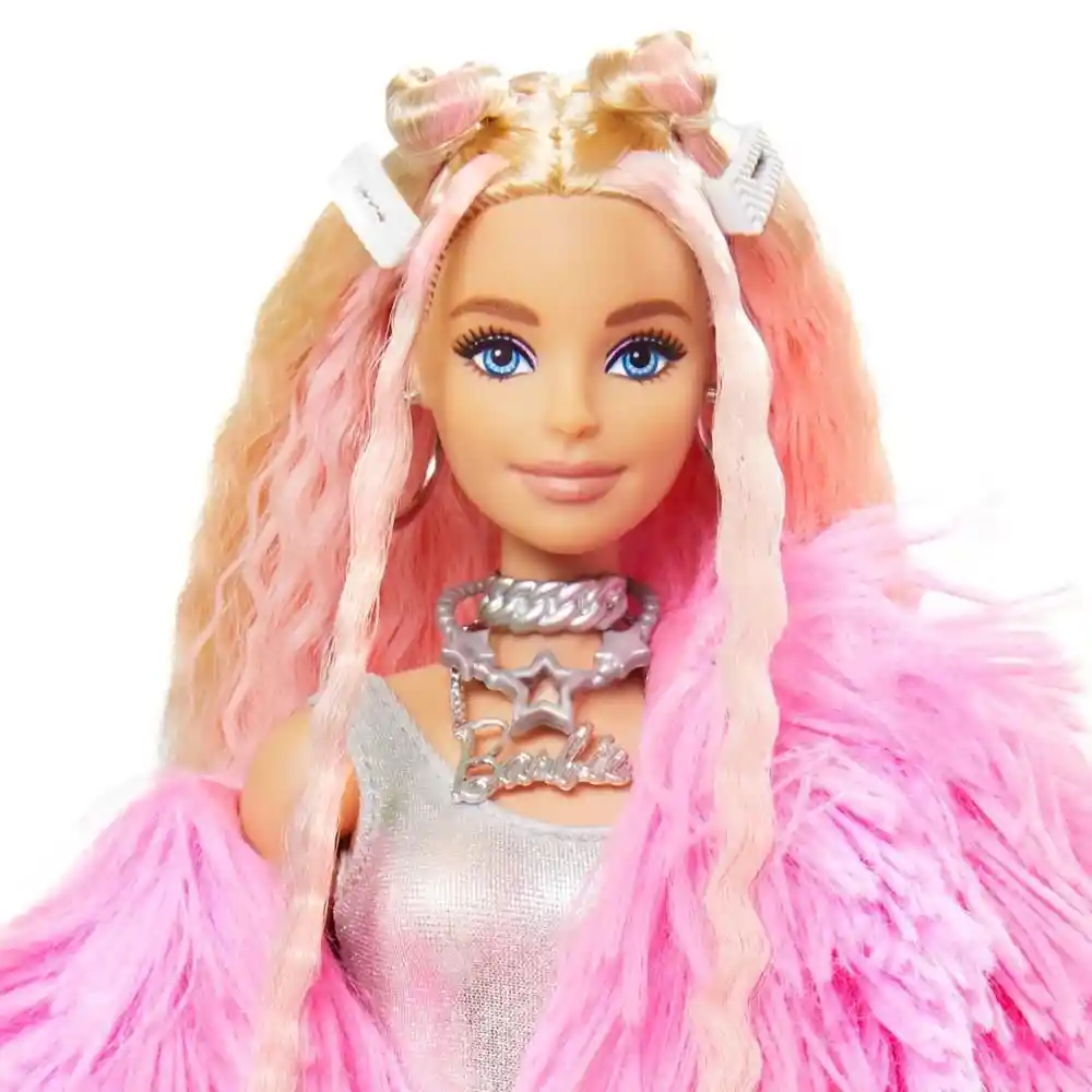 Barbie Muñeca Extra Abrigo Rosa