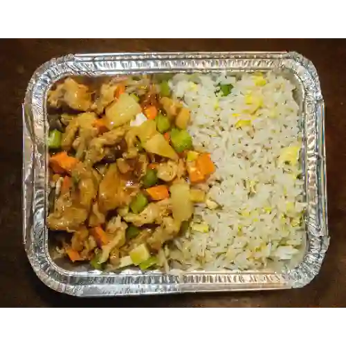 Pollo Piña C/arroz Chaufan