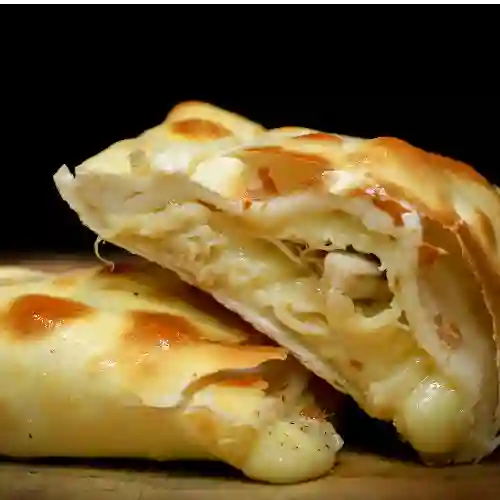 Empanada Pollo Queso