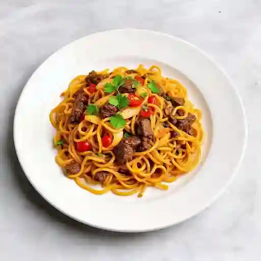 Tallarín Saltado con Carne