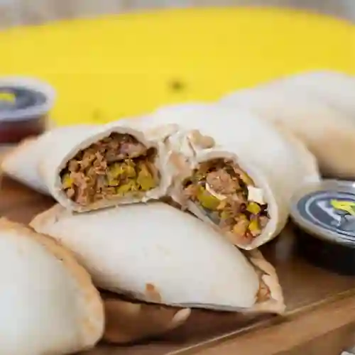 Pack 10 Empanadas a Elección + Bebida 1.5L