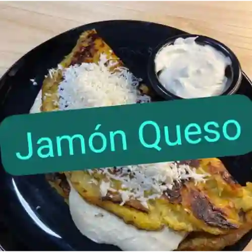 Cachapa Jamon Queso