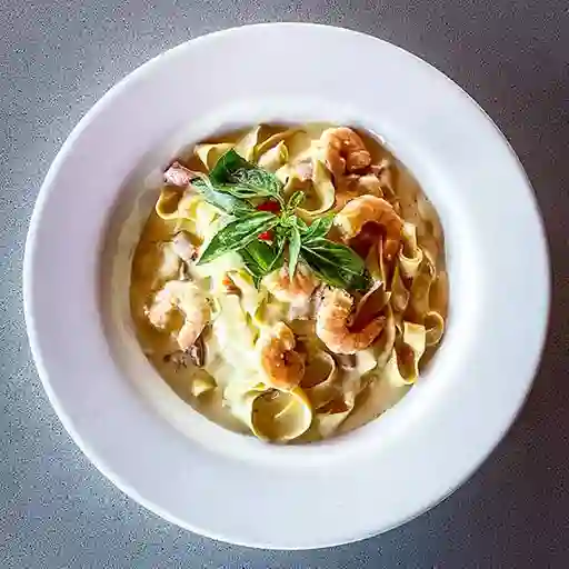 Fettuccine Alfredo S Mare