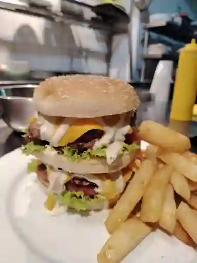 Cheeseburger Doble