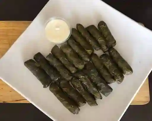 Hojas de Parra Rellenas X18