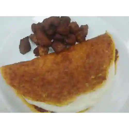 Cachapa Cochino Frito y Queso