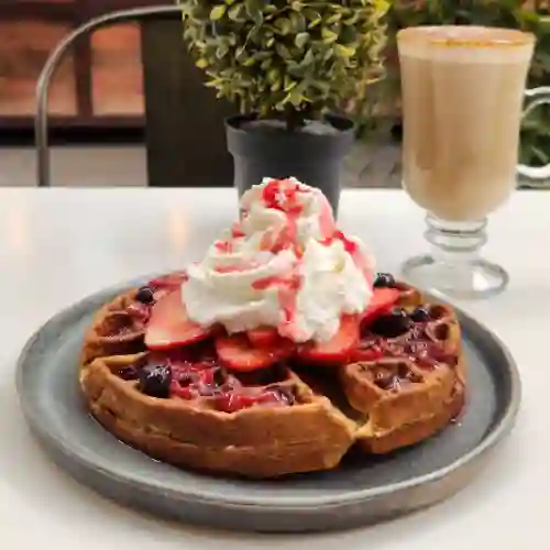 Waffle Frutos Rojos