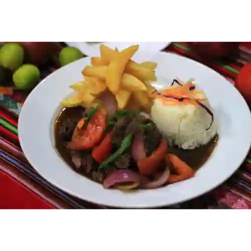 Lomo Saltado como Dios Manda