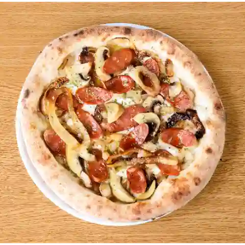 Pizza Longaniza y Cebolla