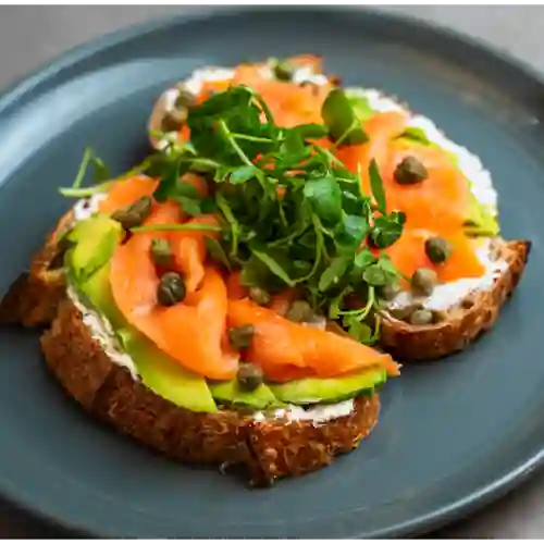 Tostadas Salmón Palta