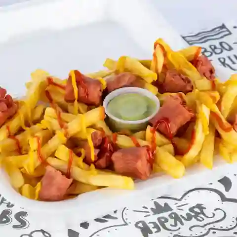 Salchipapa y Bebida Mini