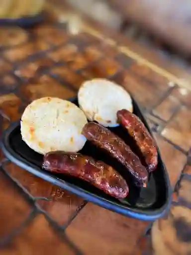 Chorizos con Arepa