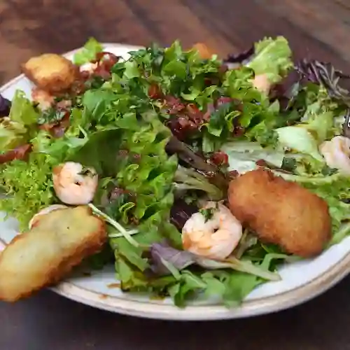 Ensalada de Camarones y Alcachofas