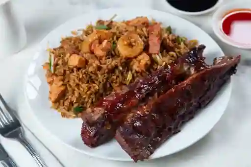 Arroz Chino Especial con Costillas BBQ