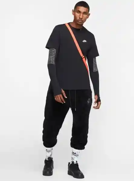 Nike Polera Nk sw Club Negro L AR4997-013