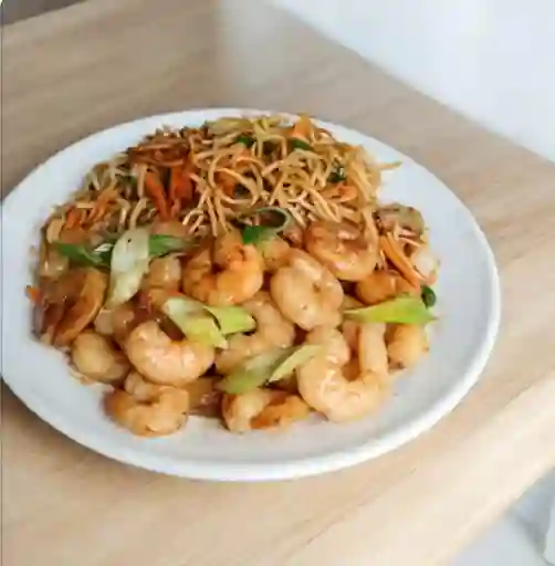 Chow Mein de Camarones
