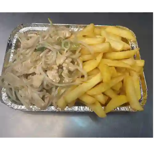 Diente dragón pollo con papas fritas