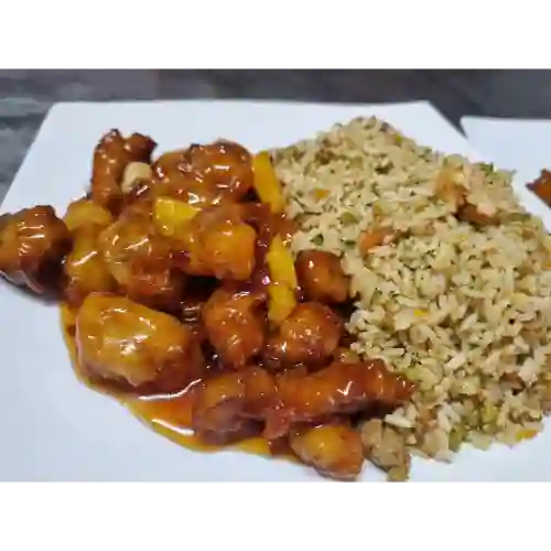 Combo Pollo Agridulce con Arroz.