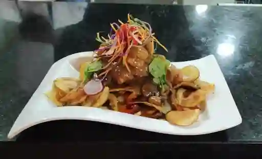 Congrio a la Chalaca