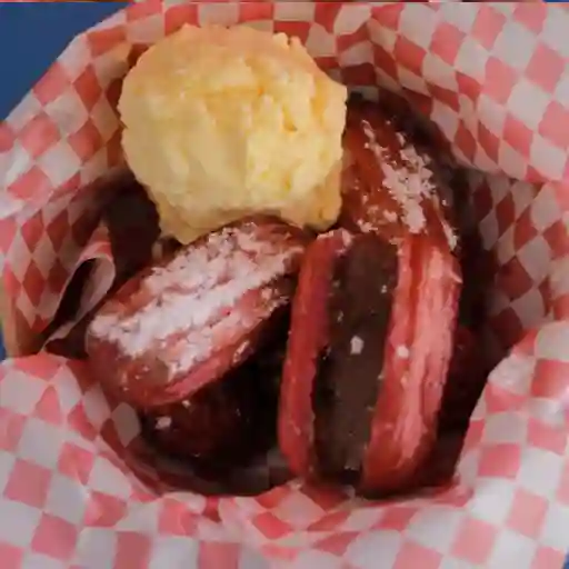 Churros de nutella con helado