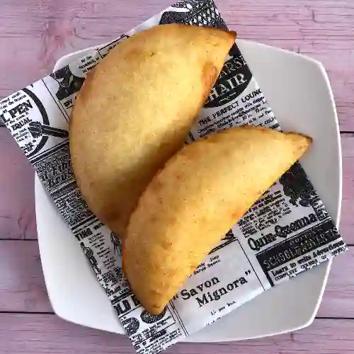 Empanada de Carne Mechada