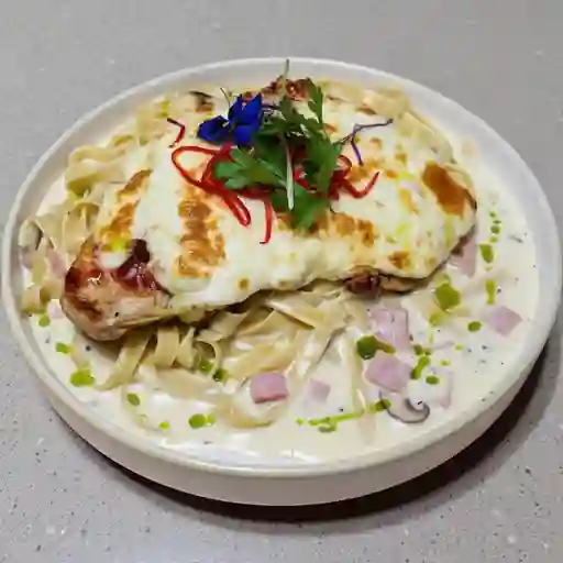 Pollo a la napolitana