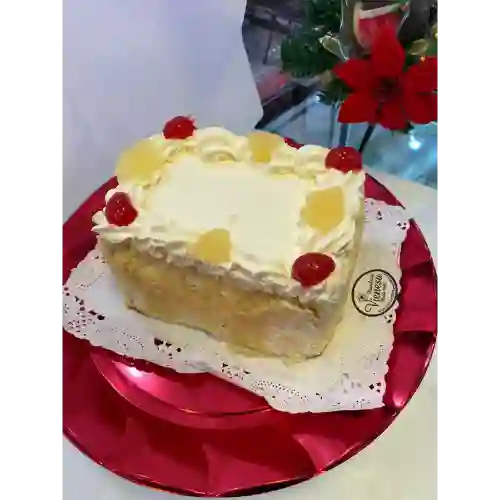 Piña 6 Personas 18x12 Cm Aprox