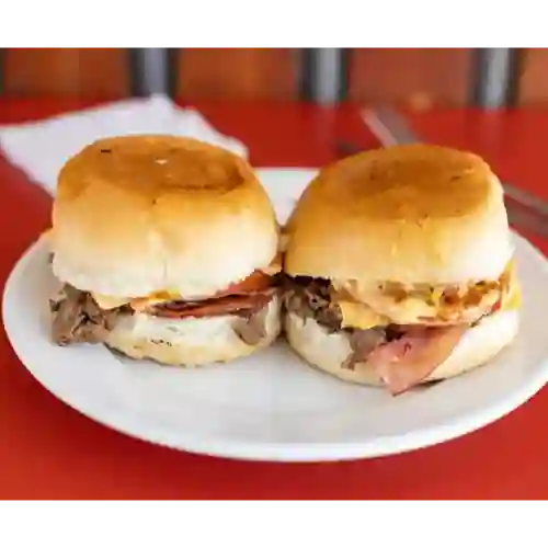 2 Sándwich Carne Bacon