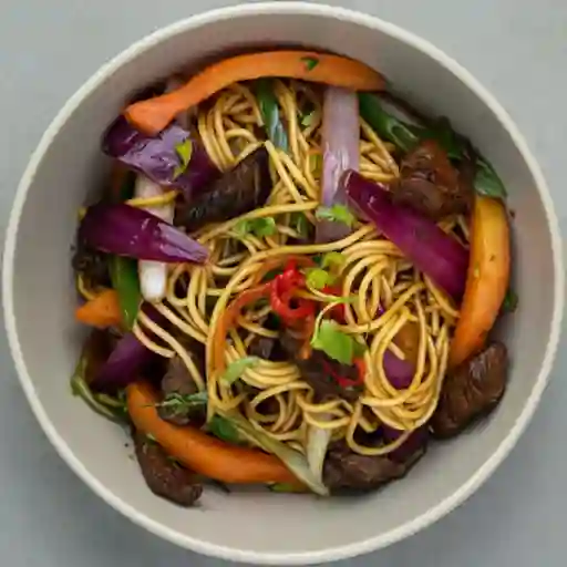 Tallarín Saltado de Ave