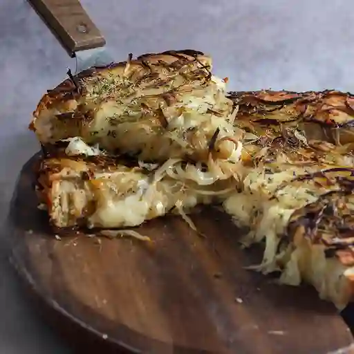 Pizza rellena porción