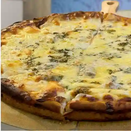 Pizza 4 Quesos